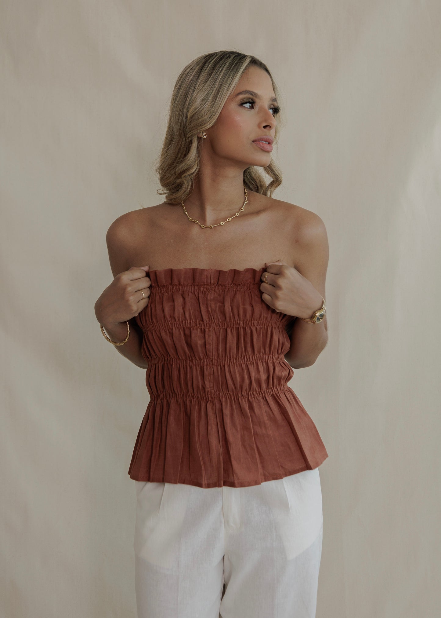 STRAPLESS SHIRING TOP- ESPRESSO
