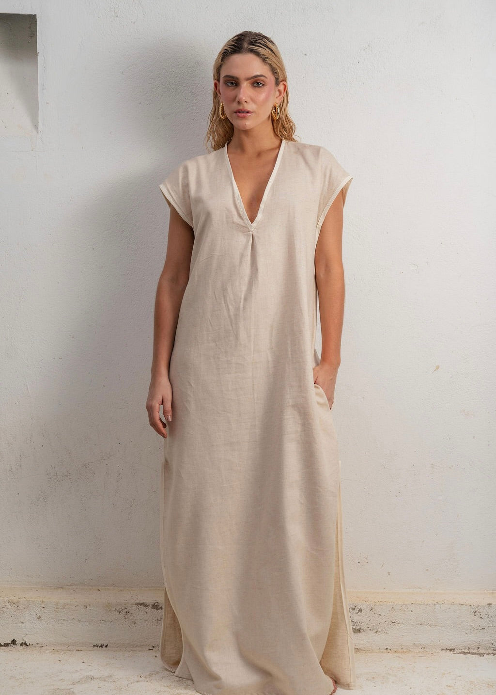 THE CALM DRESS - SAND
