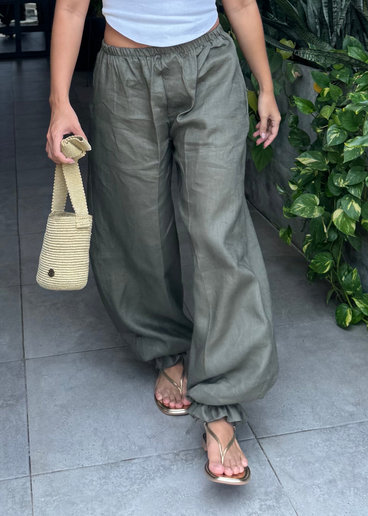 BREEZE PANTS - PALM GREEN