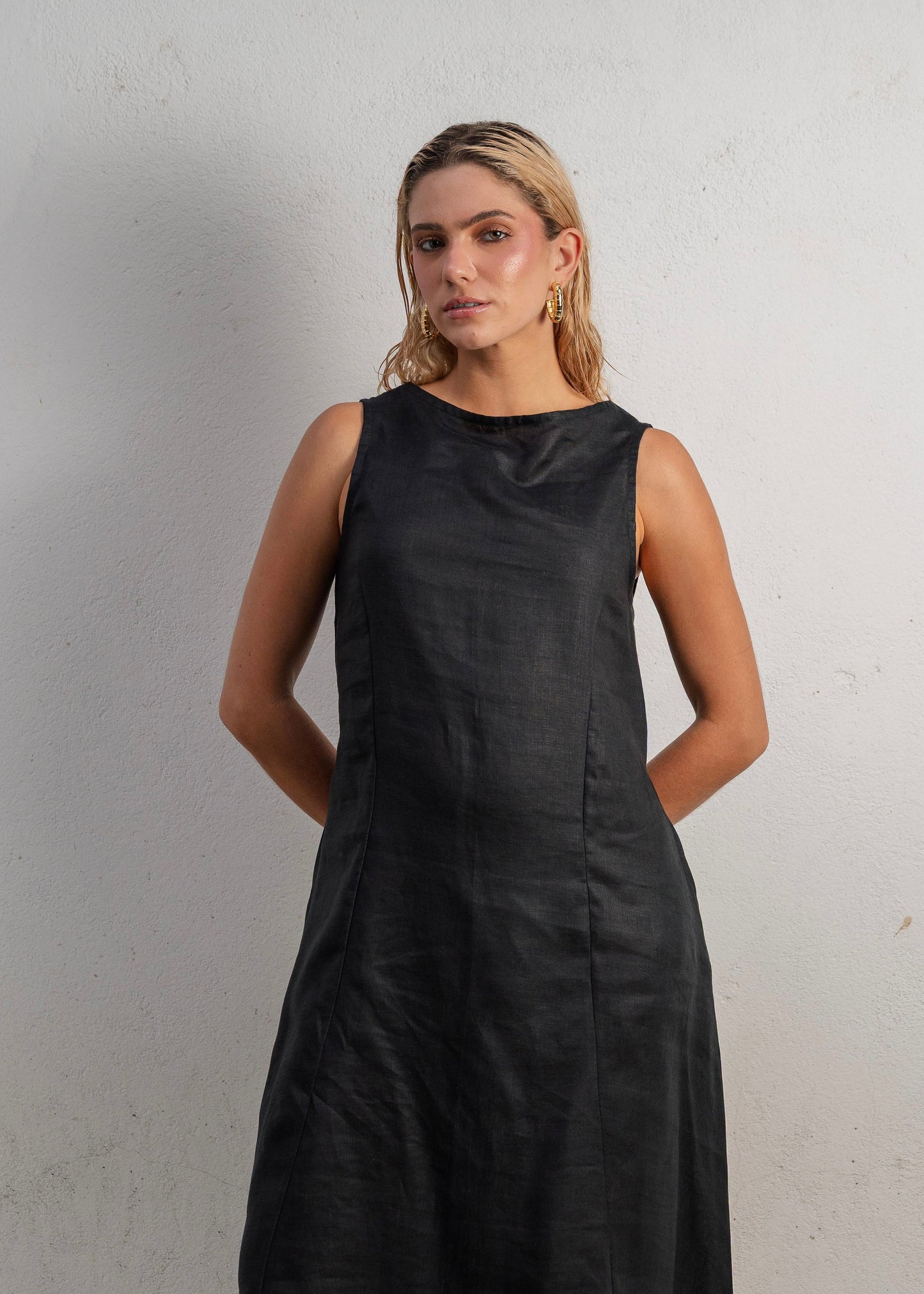 LUSH LONG DRESS - BLACK
