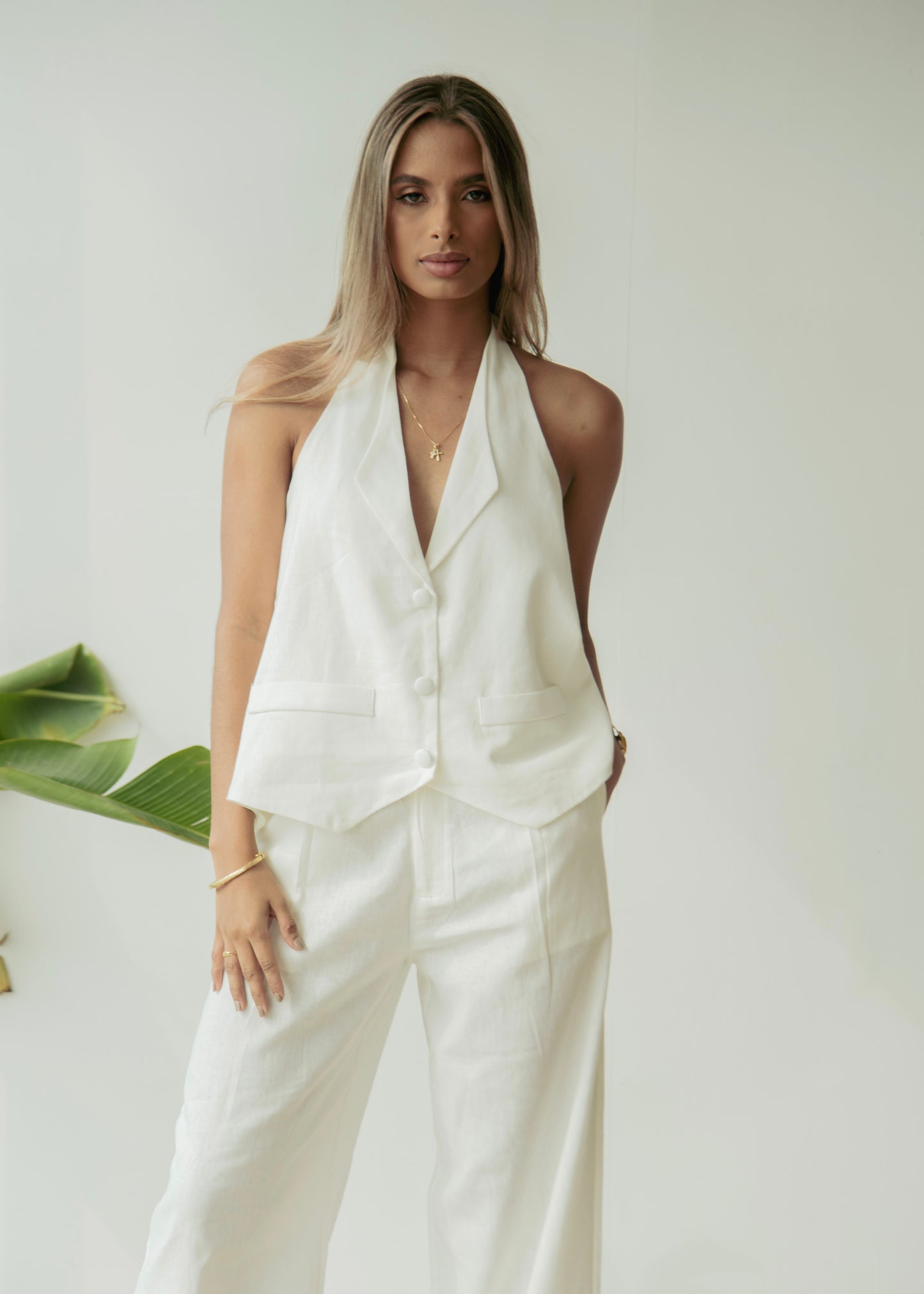 PARTY IN THE BACK VEST - IVORY