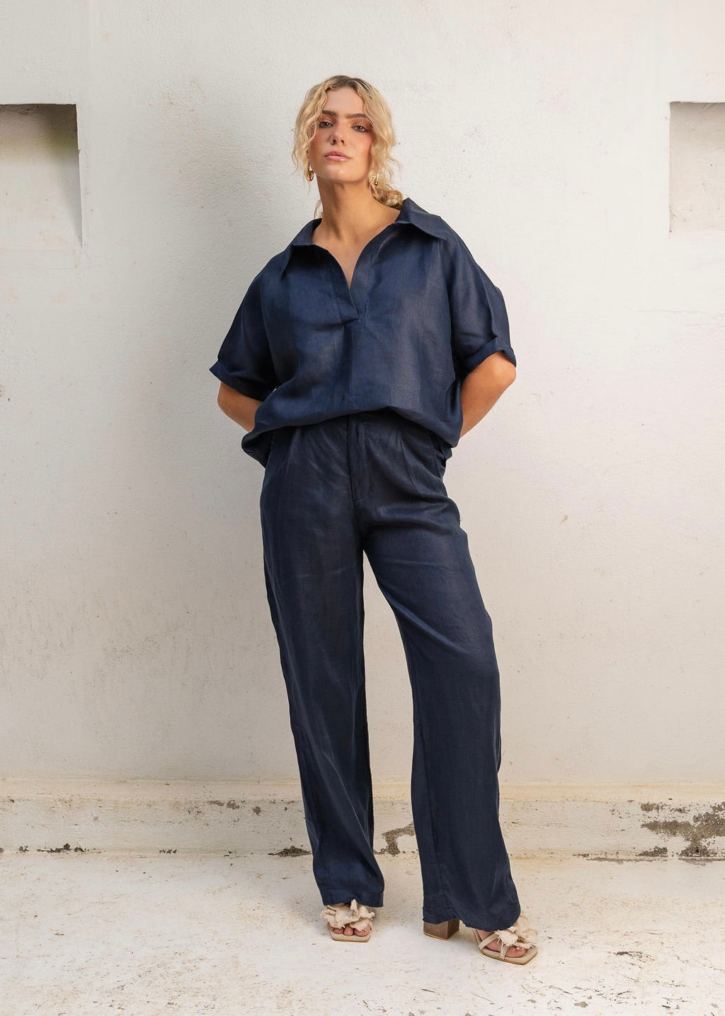 V NECK SET - MIDNIGHT BLUE