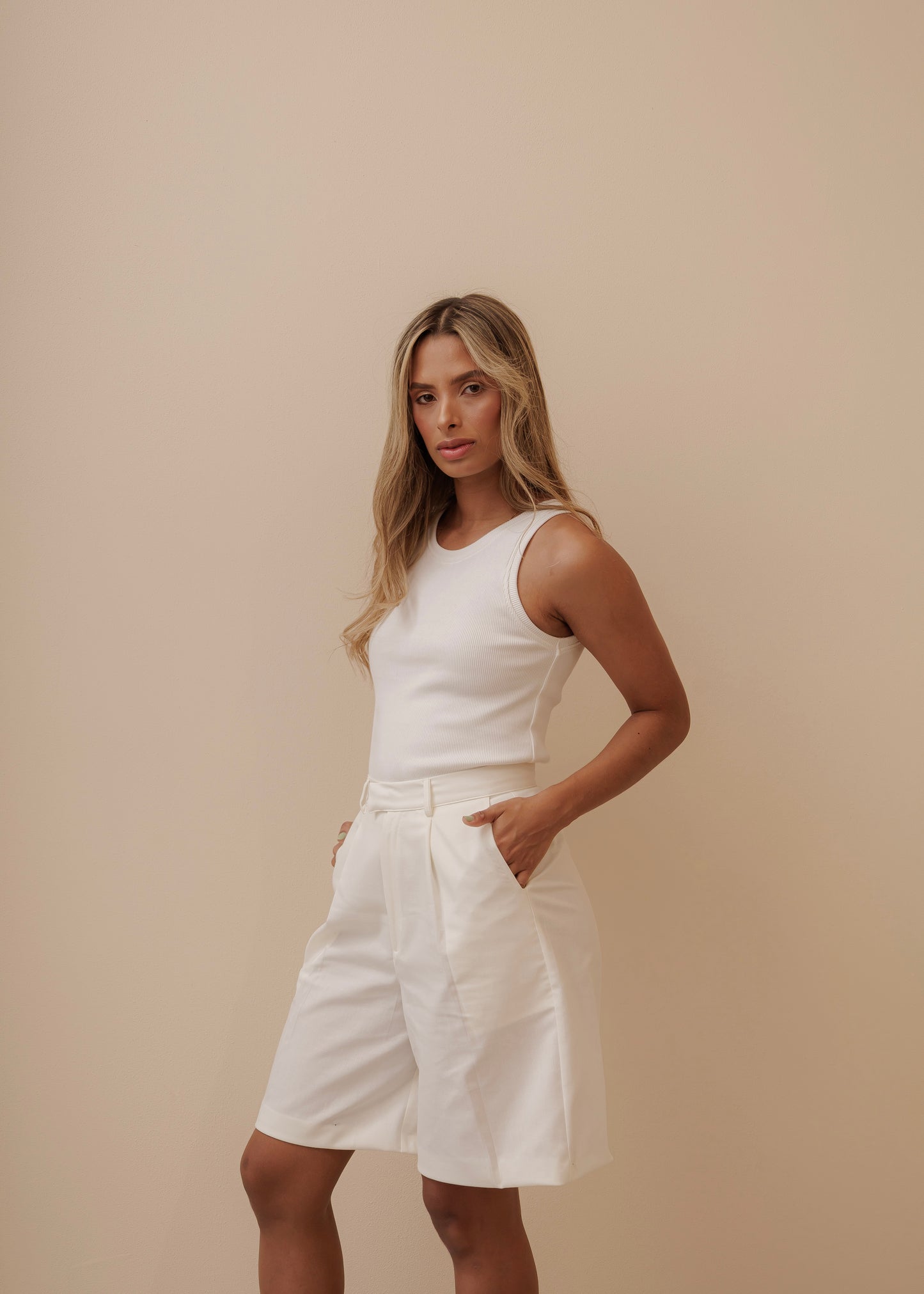 CLASSY BERMUDA - IVORY