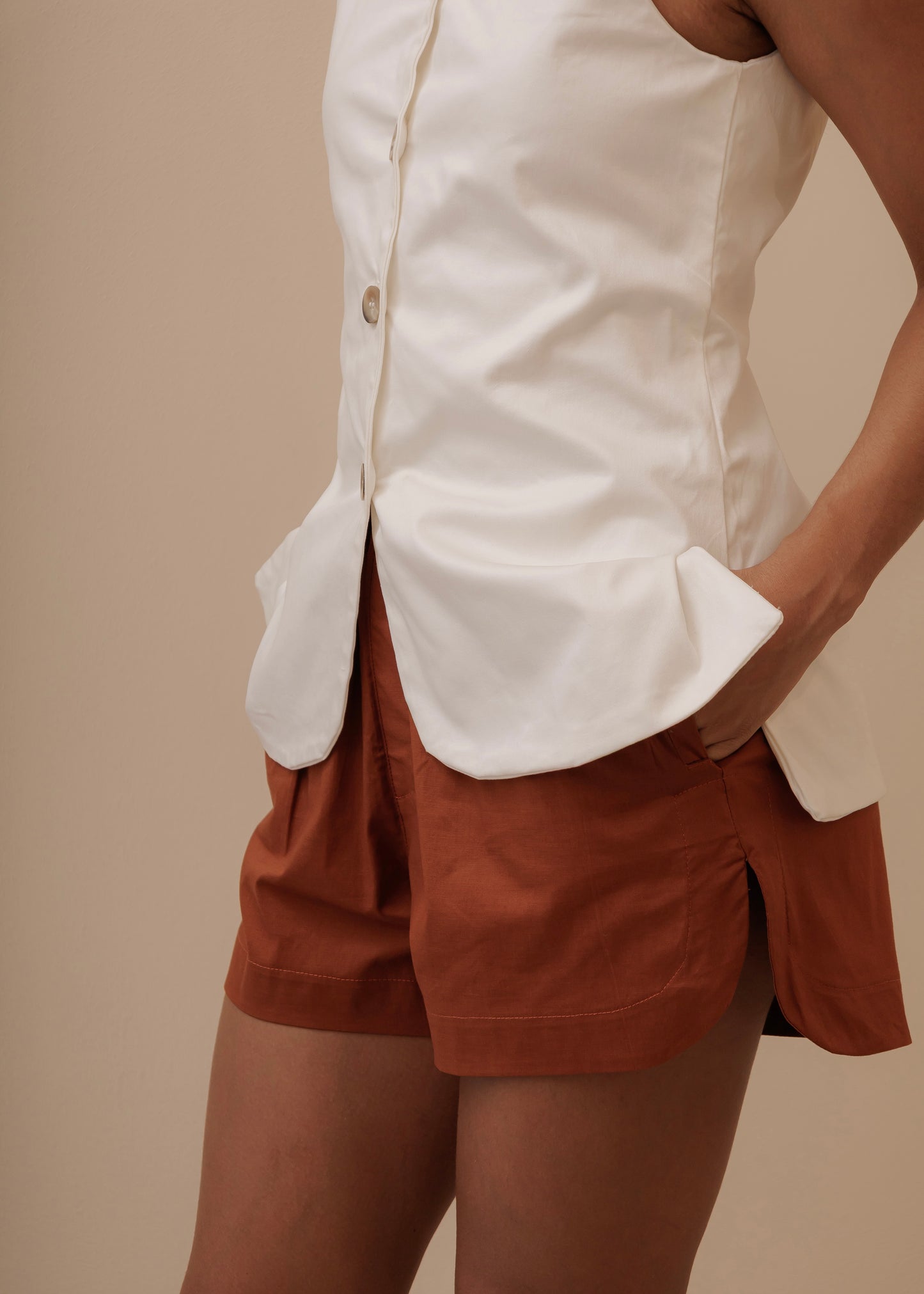 BUTTONED VEST - IVORY