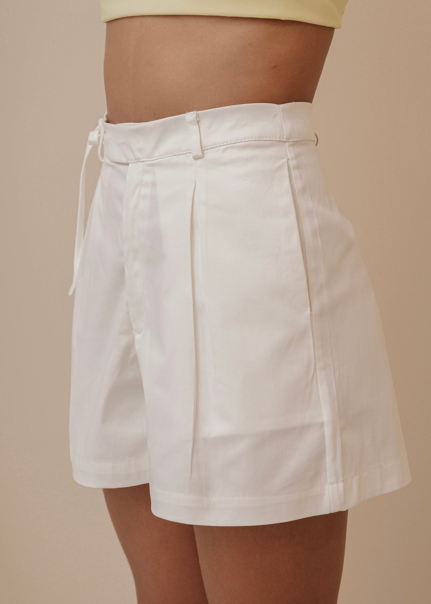 COTTON SHORT - IVORY