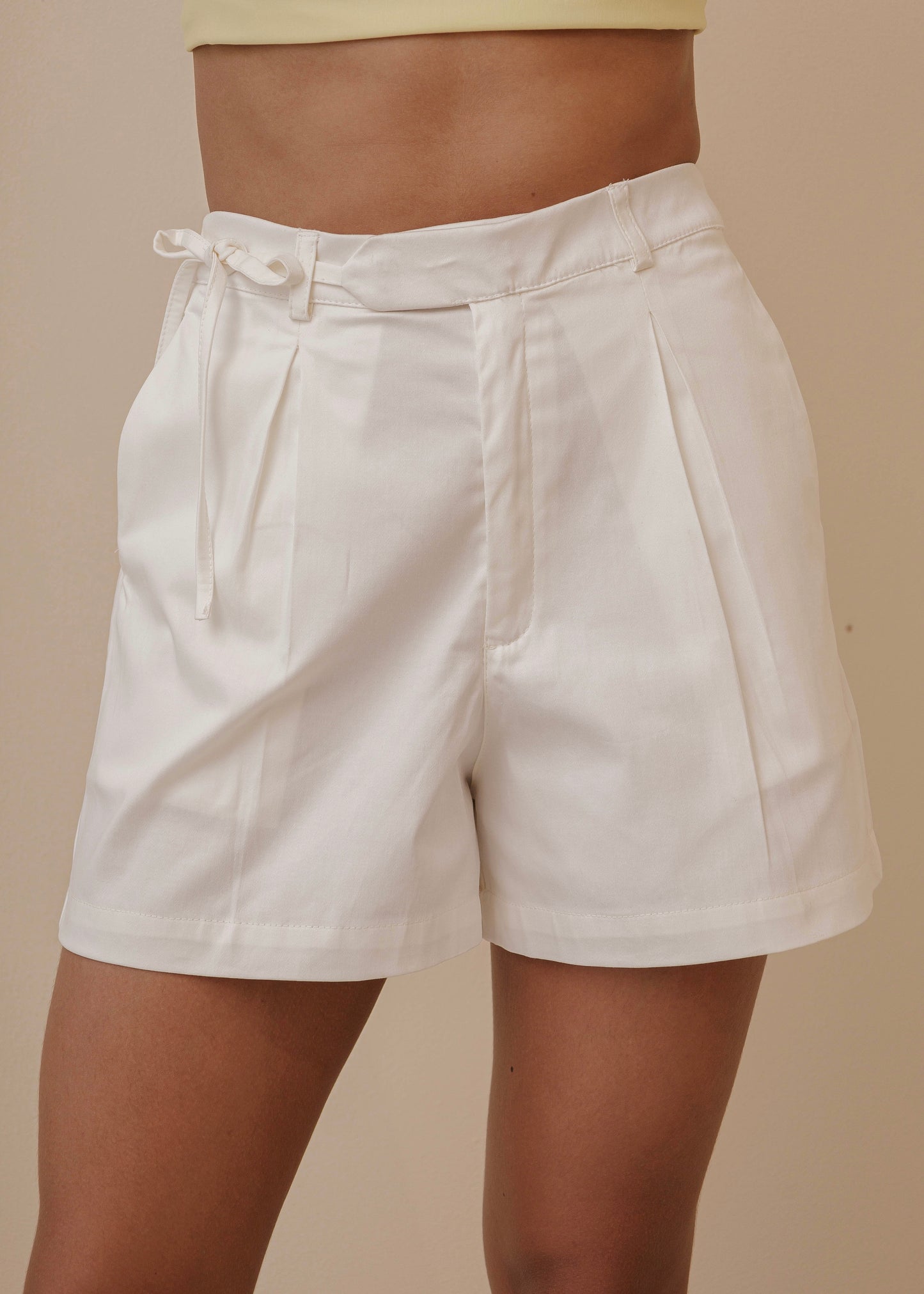 COTTON SHORT - IVORY