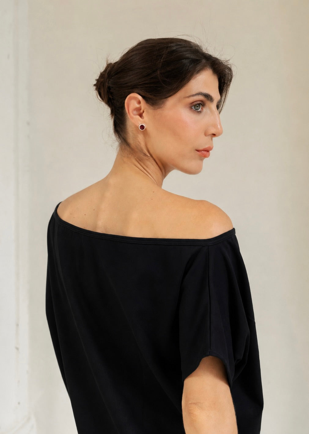 Off Shoulder T-Shirt  - Black