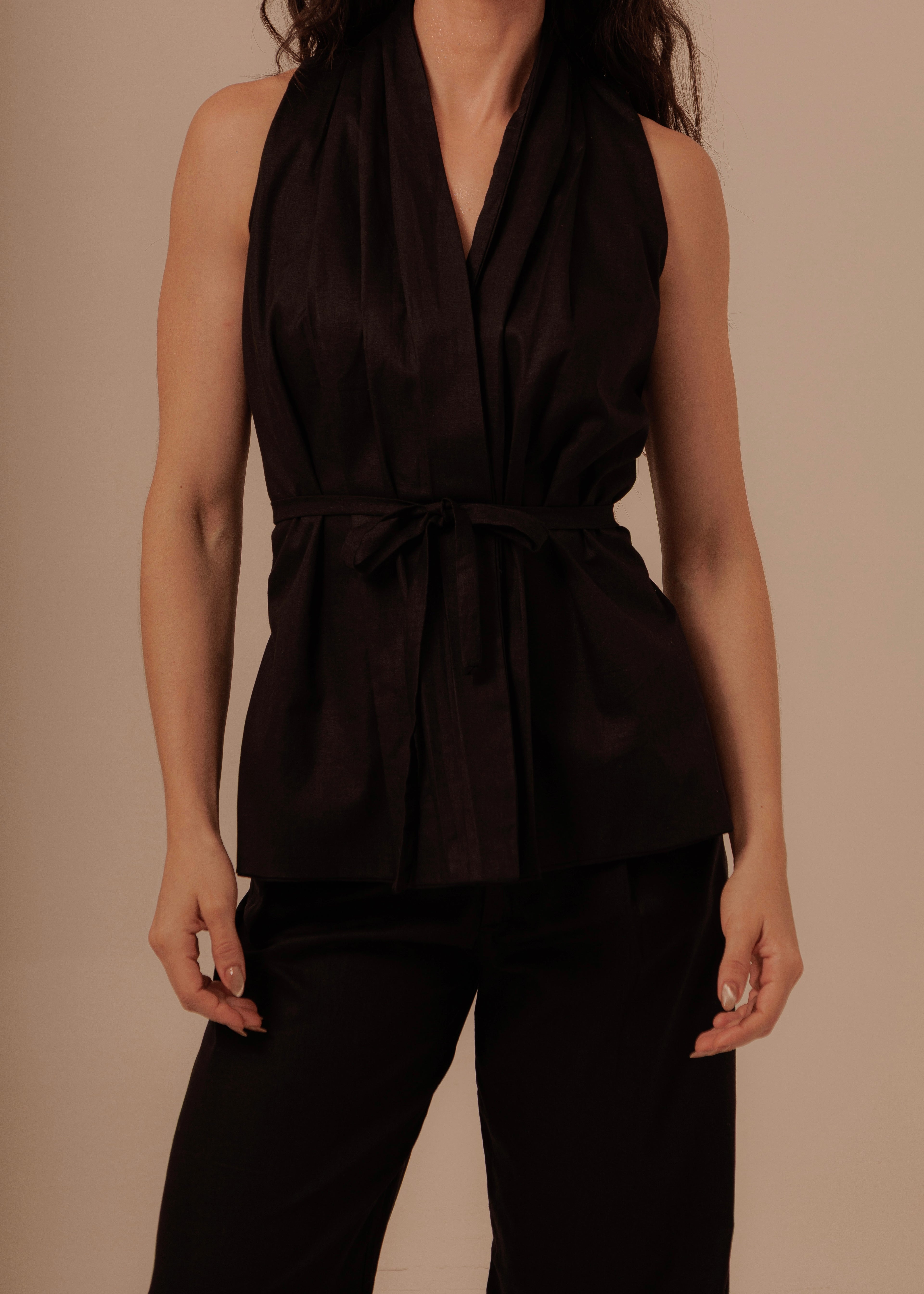 Crossed Vest - Black