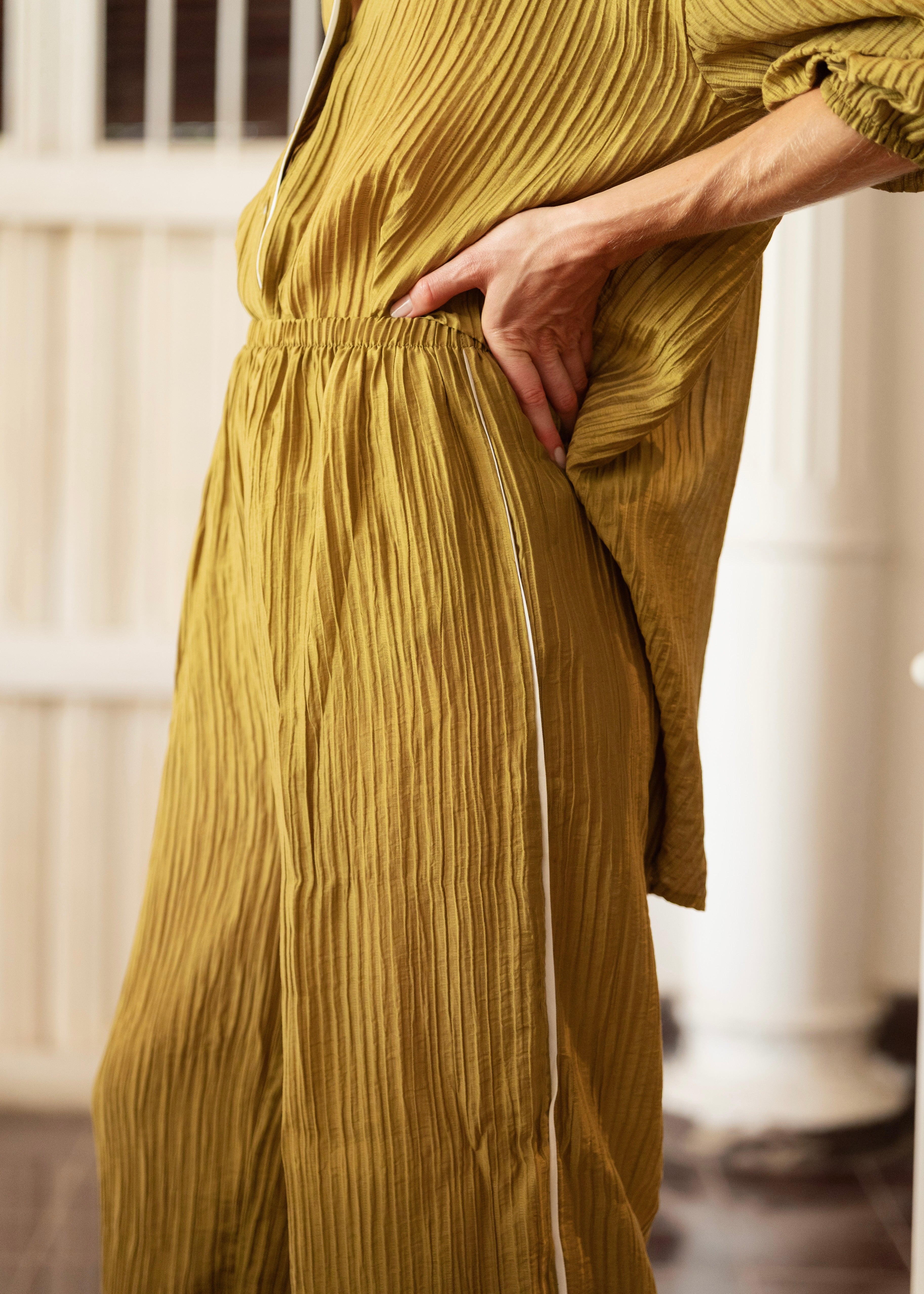 Effortless Pants - Pistachio