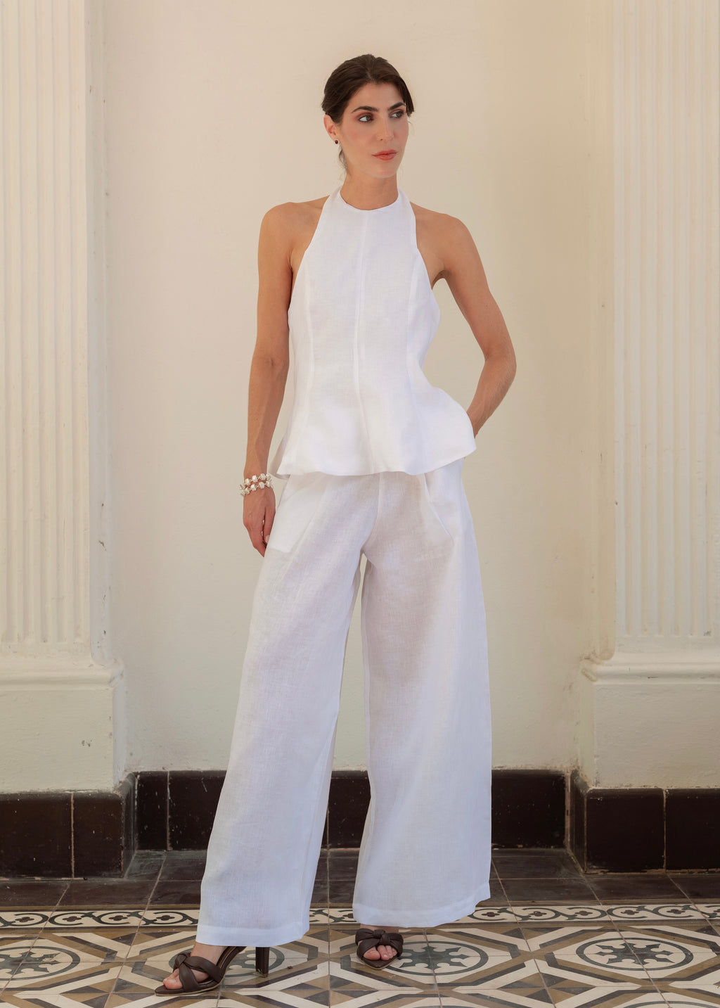 The Hostess Set - Coconut White