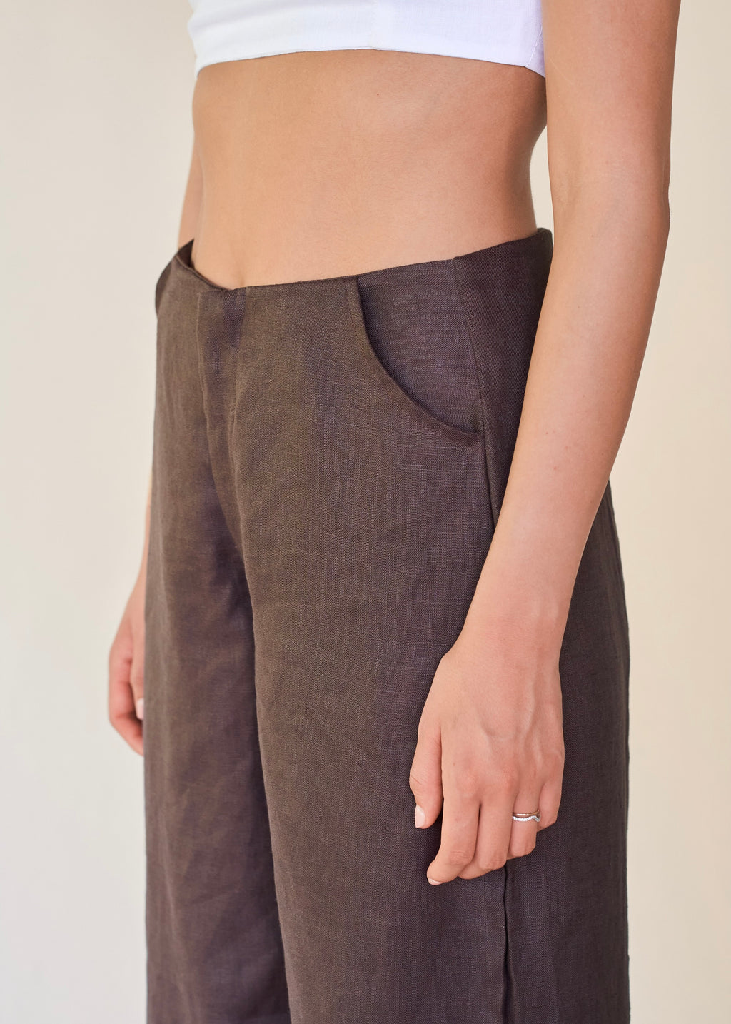 Medium Rise Pants - Deep Brown