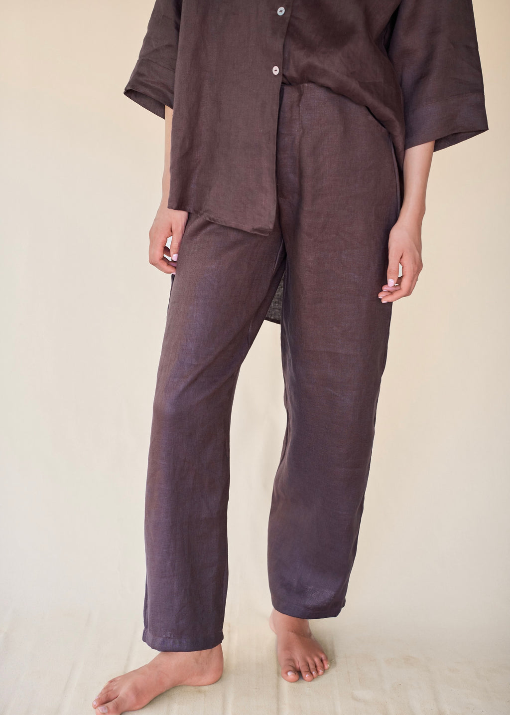 Medium Rise Pants - Deep Brown